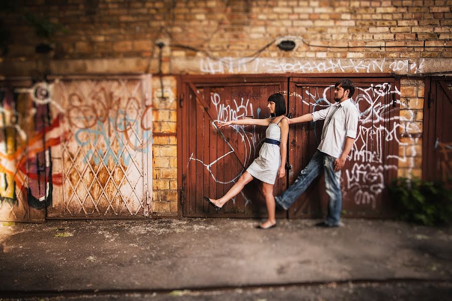 Fotógrafo de bodas Aleks Sukhomlin (twoheartsphoto). Foto del 4 de febrero 2013