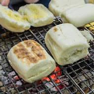 佳吉飲料店 烤饅頭