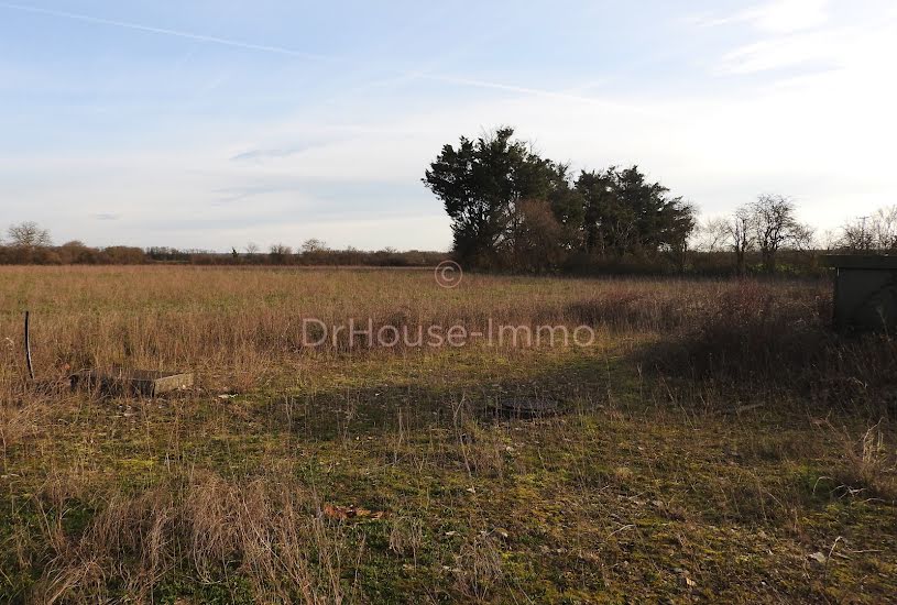  Vente Terrain agricole - 667m² à Saint-Sauvant (86600) 