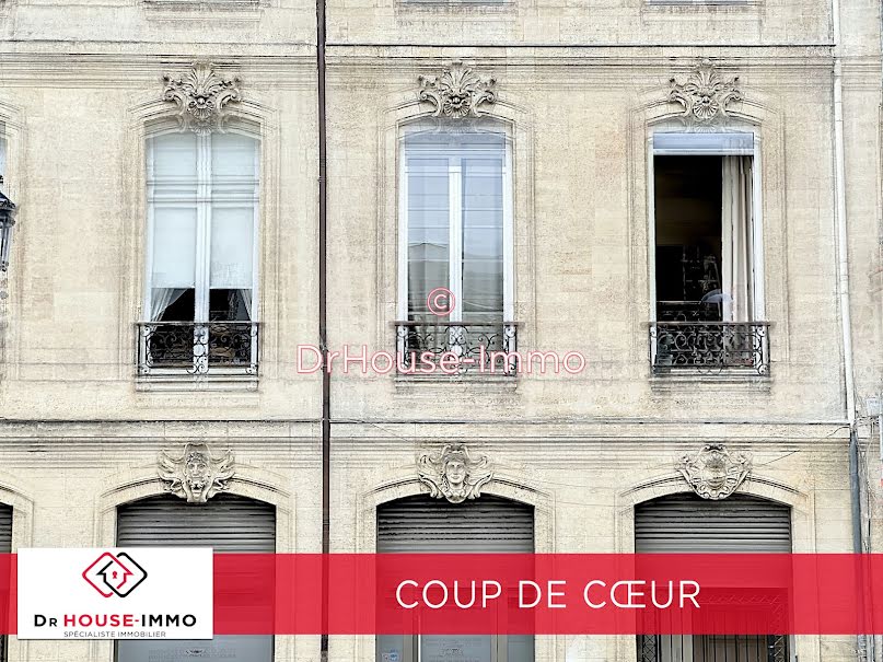 Location meublée appartement 5 pièces 98 m² à Bordeaux (33000), 1 800 €