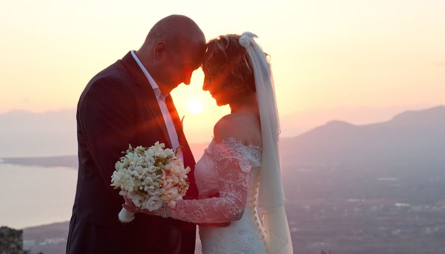 Wedding photographer Sotiris Dimopoulos (dimopoulos-). Photo of 19 June 2019