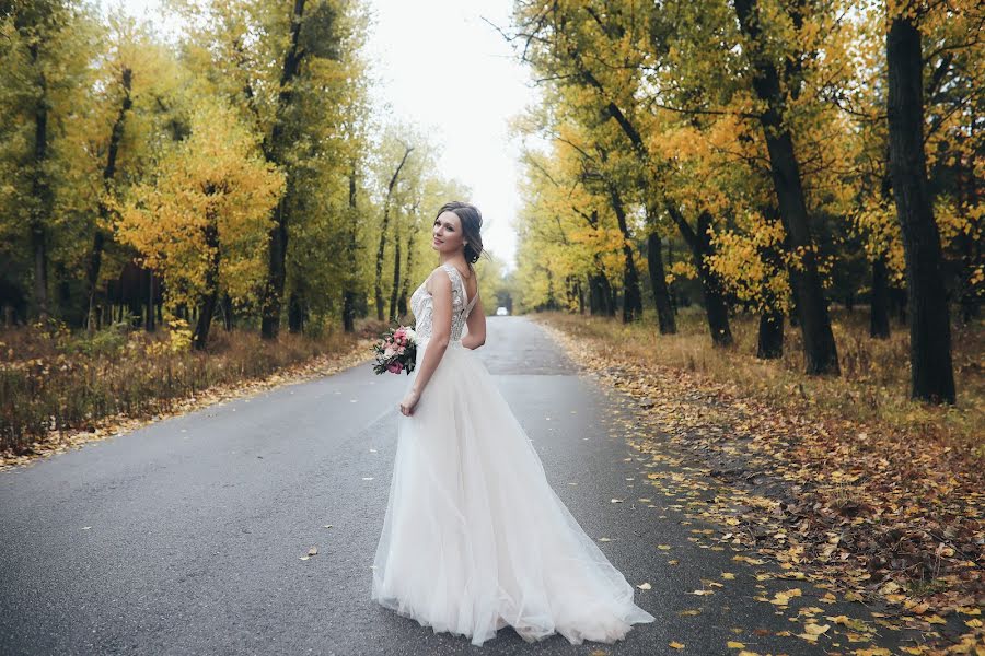 Wedding photographer Aleksandr Malysh (alexmalysh). Photo of 15 November 2019