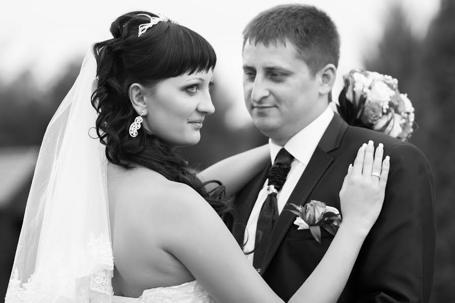 Wedding photographer Oleg Larchenko (larik908). Photo of 30 September 2014