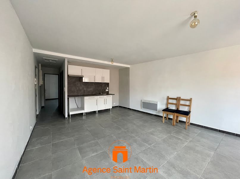 Location  appartement 2 pièces 45 m² à Montelimar (26200), 488 €
