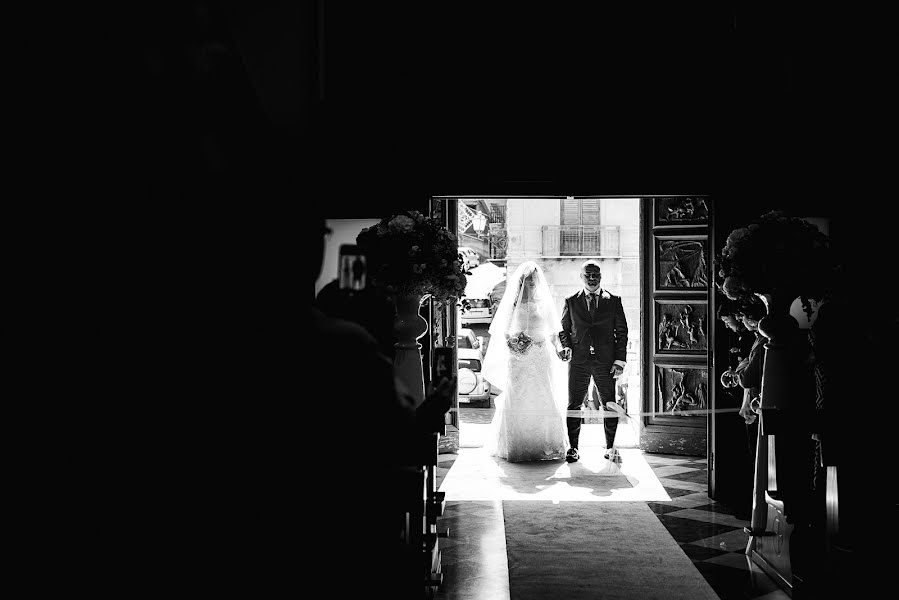 Photographe de mariage Giuseppe Parello (parello). Photo du 10 septembre 2017