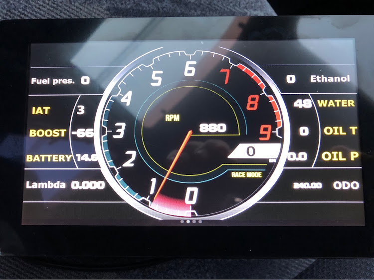 スカイラインのpowertune degital・power FC・MFDに関するカスタム事例の投稿画像5枚目