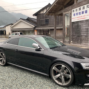 RS5 クーペ