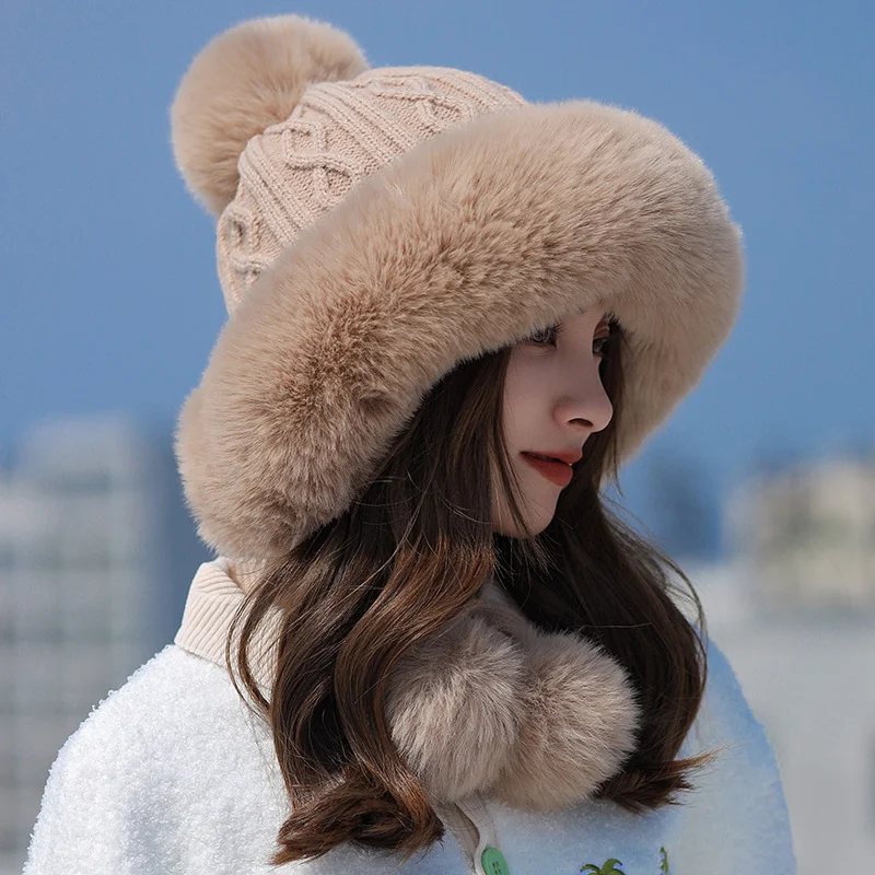 Fur Ball Lace-up Back Slit Ushanka warme damesmuts