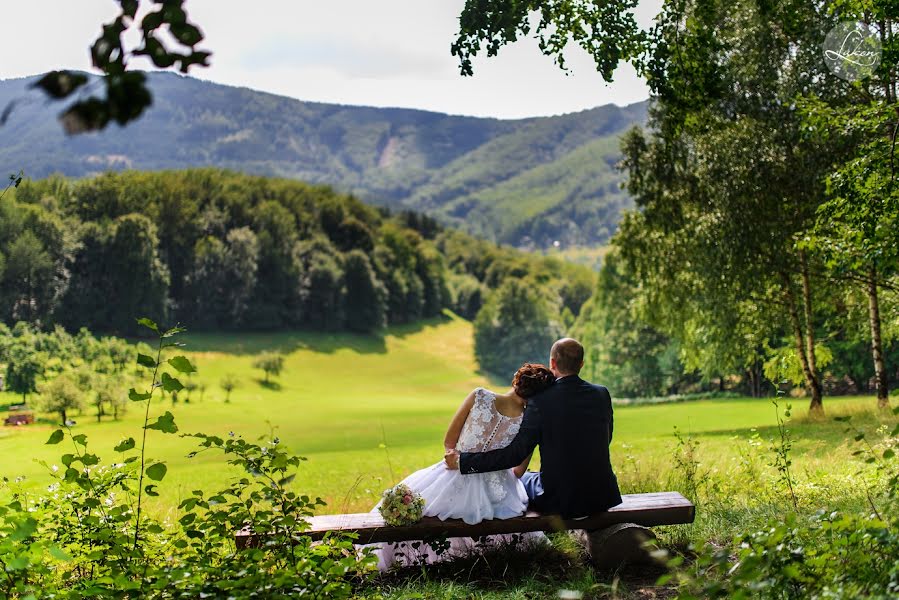 Pulmafotograaf Lukáš Zabystrzan (lukaszabystrz). Foto tehtud 8 juuli 2018