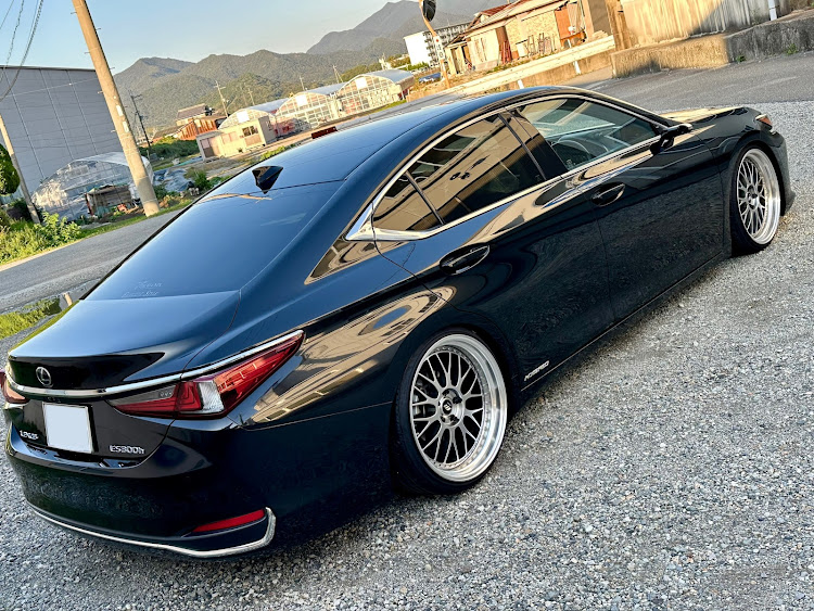 ESの車高調・DIY・Excellent Style・11月もよろしくお願いしますに関するカスタム事例の投稿画像3枚目