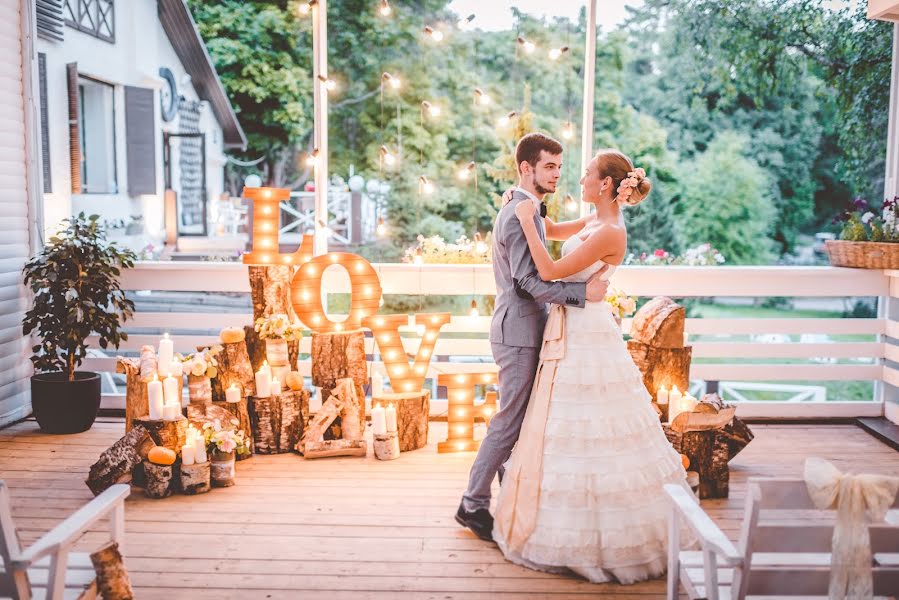 Fotógrafo de bodas Liana Mukhamedzyanova (lianamuha). Foto del 23 de agosto 2015