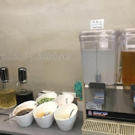 金鍋盃小火鍋(內湖店)