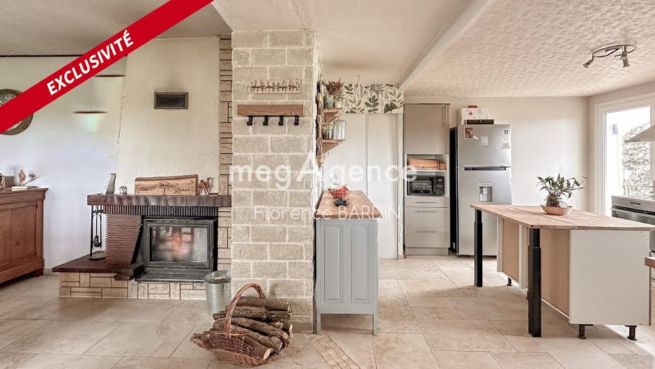 Vente maison 9 pièces 183 m² à Saint-Léger-sous-Cholet (49280), 330 000 €