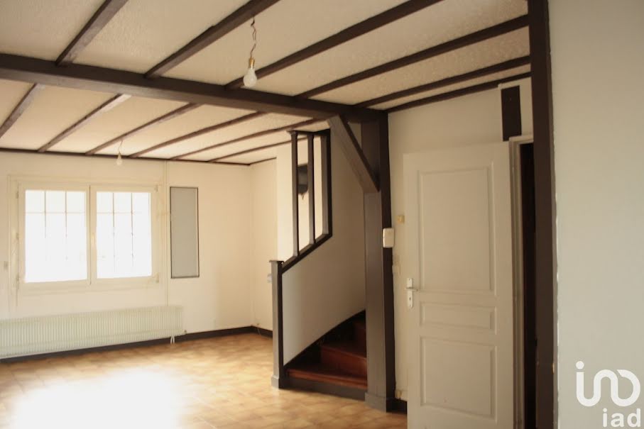 Vente maison 5 pièces 119 m² à Amiens (80000), 180 000 €