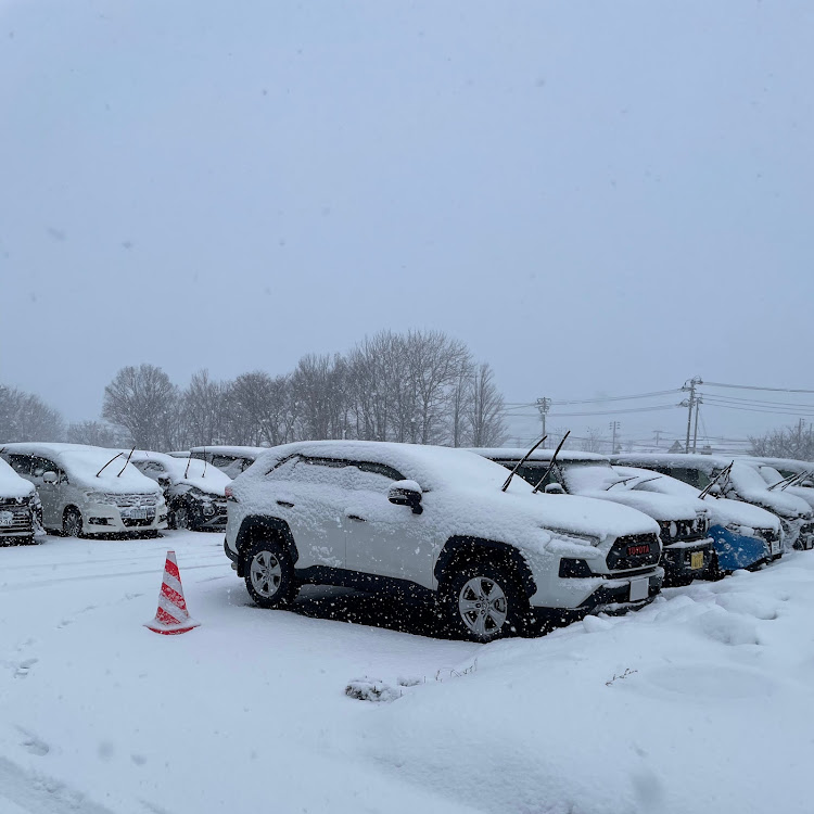 RAV4の大雪警報・大雪は勘弁して欲しいに関するカスタム事例の投稿画像1枚目