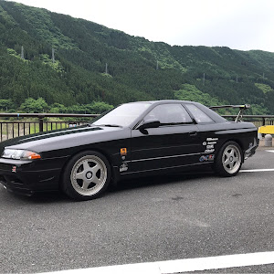 スカイライン R32