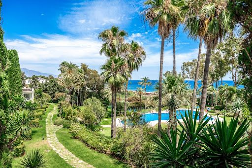 Villa avec piscine et terrasse 3
