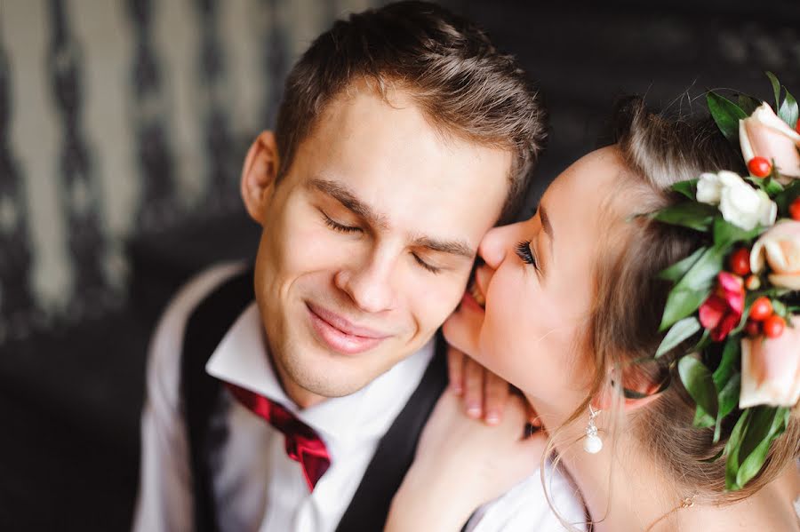 Fotografo di matrimoni Nadezhda Zhizhnevskaya (nadyaz). Foto del 18 febbraio 2015