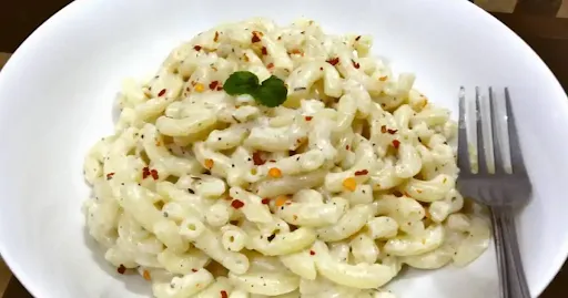 White Sauce Penne Macaroni