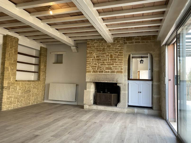 Location  maison 8 pièces 210 m² à Orange (84100), 1 295 €