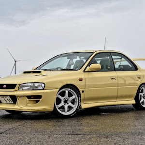 インプレッサ WRX GC8