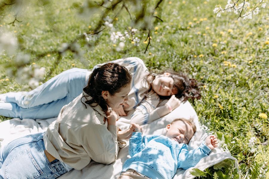 Photographe de mariage Alisa Leshkova (photorose). Photo du 3 mai 2023