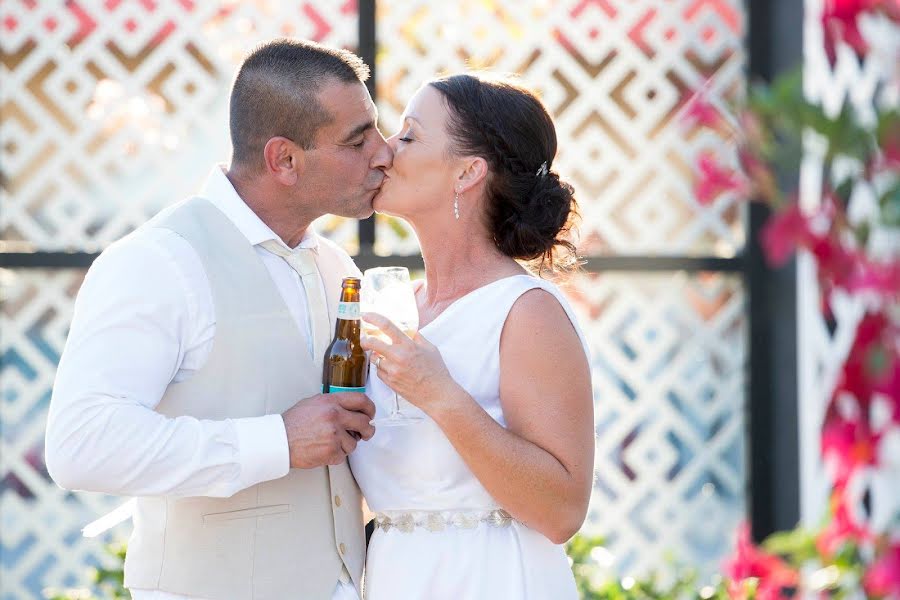 Fotógrafo de casamento Kathy Gould (kathygould). Foto de 10 de fevereiro 2019