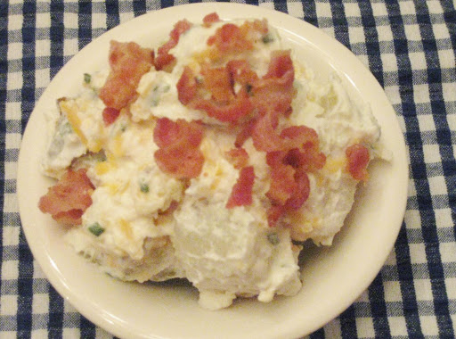 Loaded Baked Potatoe Salad