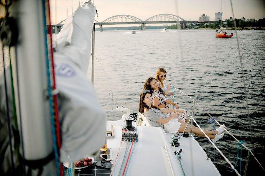 Photographe de mariage Viktoriya Scheka (viktoriiashcheka). Photo du 11 juillet 2018