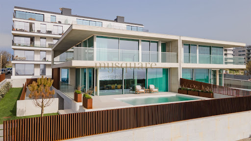 Villa 2