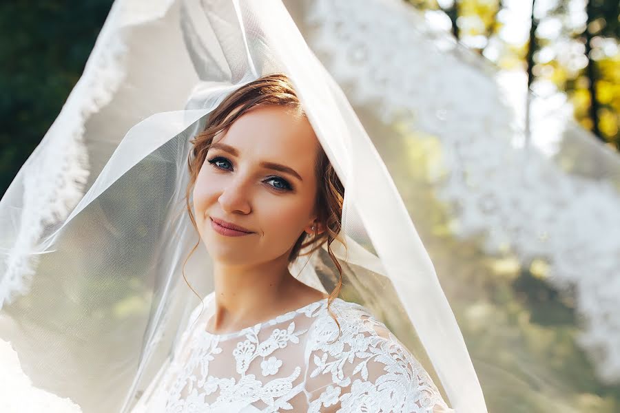 Fotógrafo de bodas Yuliya Furdina (furdina). Foto del 26 de septiembre 2019