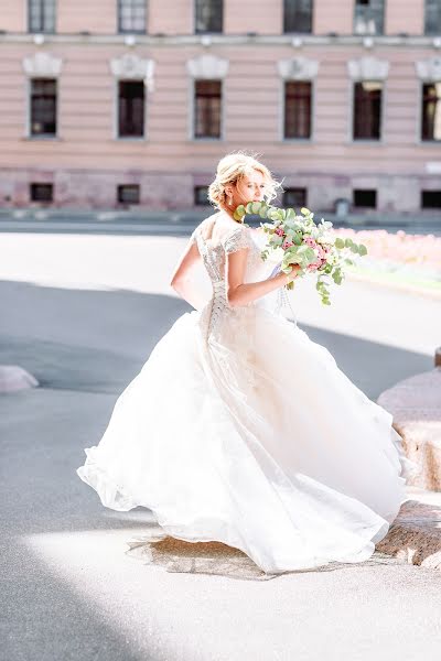 結婚式の写真家Elena Ptyushkina (elenarich)。2018 3月2日の写真