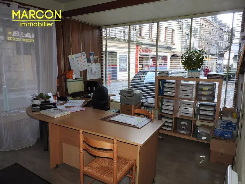 Vente maison 5 pièces  à Aubusson (23200), 44 000 €