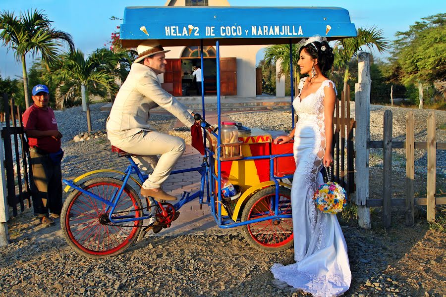 Fotógrafo de bodas Angel Valverde (angelvalverde). Foto del 21 de septiembre 2016