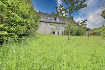 maison à Saint-Martin-Cantalès (15)