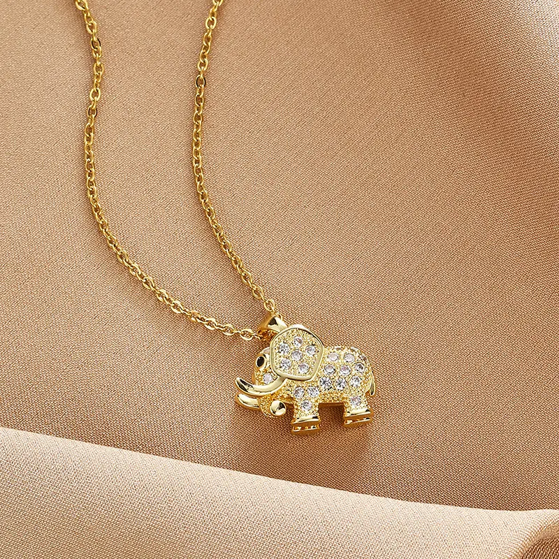 Mode olifant hanger ketting voor dames. Stijlvol cadeau en dierensieraden die elke outfit compleet maakt. Perfect voor dagelijks gebruik.