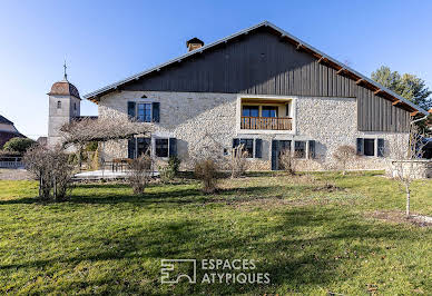 Maison avec terrasse 1