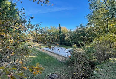 House with pool and terrace 12