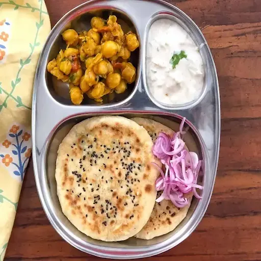 Paneer Onion Paratha + Raita + Chole