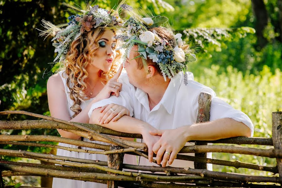 Photographe de mariage Anastasiya Rusanova (ovchinnikovafoto). Photo du 28 juin 2017