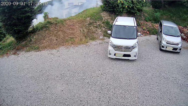 エルグランドの代車生活・防犯カメラ設置・防犯カメラ映像・熱中症に気をつけて!!に関するカスタム事例の投稿画像4枚目