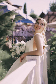 Fotografo di matrimoni Yuliya Gracheva (julet). Foto del 16 giugno 2022