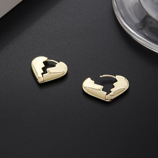 Title 7, Womens Sleek Minimalist French Fashion Earring...