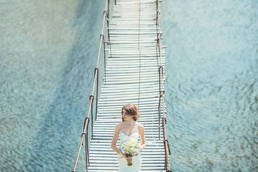 Fotógrafo de casamento Roman Spirin (romanphoto). Foto de 20 de agosto 2015