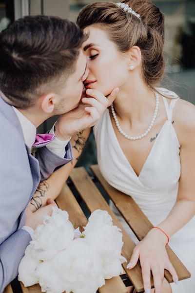 Fotógrafo de casamento Darya Bulycheva (bulycheva). Foto de 12 de junho 2019