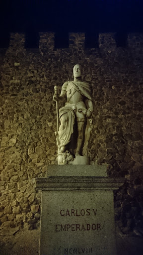 Estatua de Carlos V