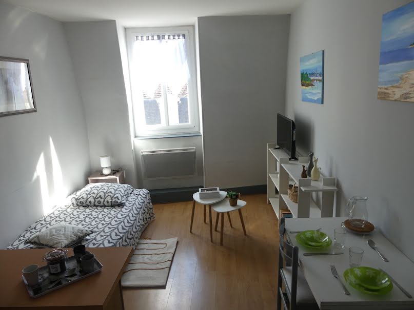 Vente appartement 1 pièce 20.76 m² à Châtelguyon (63140), 49 000 €