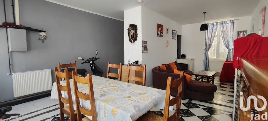 Vente maison 4 pièces 90 m² à Raismes (59590), 86 000 €