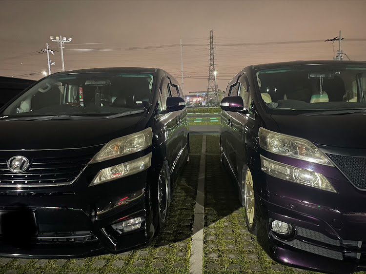 ヴェルファイアのホイール交換・６月もよろしくお願いします・車高下げたい…に関するカスタム事例の投稿画像3枚目