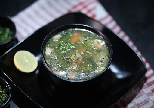 Veg Lemon Coriander Soup